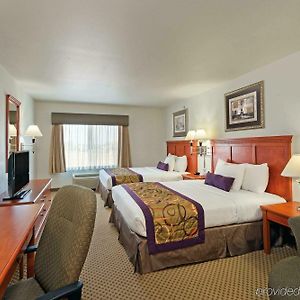 Deluxe Queen Room Two Queen Beds